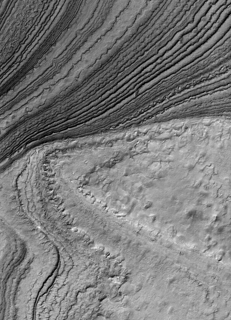 suedpolarregion__tiefer_einschnitt_in_polare_sedimentschichten